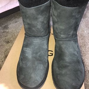 Black Bailey Bow Uggs